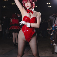 宝鐘マリン(バニーガール)「ホロライブ」/CHIHIRO(X:@chihiro_changTW)、撮影:山颪ヒア(X:@fotomachen)