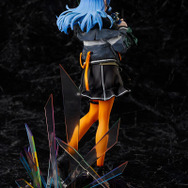 ホロライブ・星街すいせいの“等身大”フィギュアが1/7スケールで