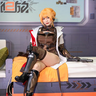 グローザ『ドールズフロントライン2』／Shiraga Yanko 小泱（Instagram：shiragayanko）　