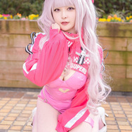 アリス『勝利の女神:NIKKE』／百儀葬（X：@m_m_g_s_u_）