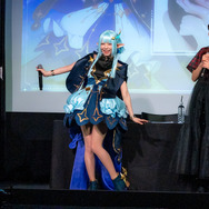 精霊の美しいコスプレを披露！異世界転生アニメのようなスマホ向けRPG『エバーソウル』発表会レポートーまさかのサプライズ“生歌”ライブも