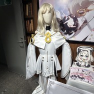 精霊の美しいコスプレを披露！異世界転生アニメのようなスマホ向けRPG『エバーソウル』発表会レポートーまさかのサプライズ“生歌”ライブも