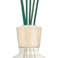 ジンオウガやアイルーをモチーフにした香り？『モンハン』より5種類のリードディフューザーが登場