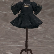 デフォルメされても顔立ちが美しい…！『ニーア オートマタ』2Bと9Sが揃って「ねんどろいどどーる」化―布製衣装でよりリアルなポージングも