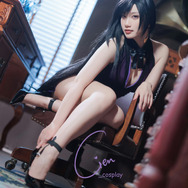 ティファ・ロックハート／Cien恩恩（Weibo：Cien恩恩）