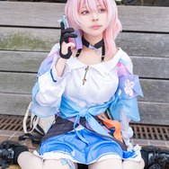 三月なのか『崩壊:スターレイル』／翠愛ルり（X：@sualu_02）