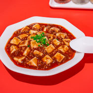 「FGO MART＠TOKYO」フォトレポート！サーヴァントたちのお店でショッピング気分を満喫、物販コーナーに並ぶアイテムもユニーク