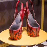 「FGO MART＠TOKYO」フォトレポート！サーヴァントたちのお店でショッピング気分を満喫、物販コーナーに並ぶアイテムもユニーク