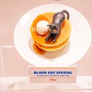 「FGO MART＠TOKYO」フォトレポート！サーヴァントたちのお店でショッピング気分を満喫、物販コーナーに並ぶアイテムもユニーク