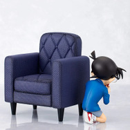 「名探偵コナン」あの推理シーンを再現…！「江戸川コナン」がソファーと共に立体化ー限定特典には「眠りの小五郎」アクスタ