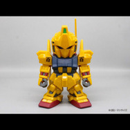 金色の機体、全高約24cmで圧倒的存在感!「機動戦士Zガンダム」より、クワトロ・バジーナが操る「百式」がジャンボソフビフィギュアSDに