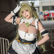 ソーダ『勝利の女神:NIKKE』/tako(X:@Takomayuyi)、撮影:乃木章(X:@Osefly)
