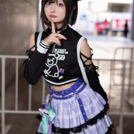 東雲絵名『プロジェクトセカイ カラフルステージ！ feat. 初音ミク』／reo（X：@reo_cosplay）、撮影：乃木章（X：＠Osefly）