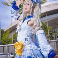 バーバラ（水着）『原神』／ぷおぷお（X：@puopuo_6）、撮影：山颪ヒア（X：@fotomachen）