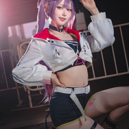 常闇トワ「ホロライブ」／月海つくね（X：@XaiabP）、撮影：山颪ヒア（X：@fotomachen）