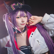 常闇トワ「ホロライブ」／月海つくね（X：@XaiabP）、撮影：山颪ヒア（X：@fotomachen）