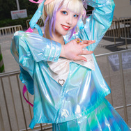 超絶最かわてんしちゃん『NEEDY GIRL OVERDOSE』／猫乃うた（X：@NekoPikoU）、撮影：山颪ヒア（X：@fotomachen）