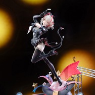 垣間見える素肌に惹かれる…！『アークナイツ』より「W」のプロポーション抜群なフィギュア登場―こちらを見つめる不敵な笑みが可愛らしい