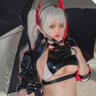 プリンツ・オイゲン『アズールレーン』／終夜蓮（@sorcieresommeil）