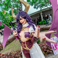 マジアベーゼ『魔法少女にあこがれて』/Kadorin 仁美(Instagram:kadorin.hitomi)