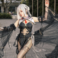 『原神』申鶴（同人衣装）／ひよっこ（X：@nakukotogadekin）