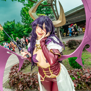 マジアベーゼ「魔法少女にあこがれて」／Kadorin 仁美（Instagram：kadorin.hitomi）