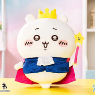 王様衣装がかわいい！ちいかわ＆ハチワレをお祝いした「誕生日なちいかわBIGぬいぐるみ」がプライズで登場