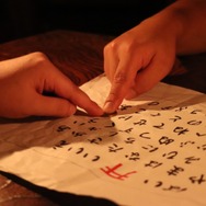 可愛い精霊は実在した！？ オートバトルRPG『エバーソウル』の魅力を伝えるべく、プロジェクトマネージャーとゲームライターで“何か”が現れそうな廃墟を一晩探索してきた