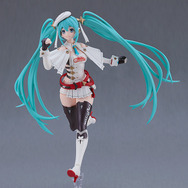 太ももに目が行くトリダモノ氏による初音ミク「レーシングミク 2023Ver.」がプラモ化！肩のケープは軟質素材、デカールや表情パーツでお好みにポージング