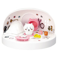 「ちいかわ」自慢のマイホームが登場！しゃべるフィギュアや、パジャマの着せ替え、おふとんまで用意された豪華仕様に