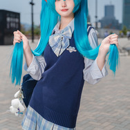 初音ミク／柘榴（X：@adgjp__a）