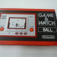 30年前の携帯ゲーム機が復活！「ゲーム＆ウオッチ ボール復刻版」・・・任天堂グッズコレクション第2回