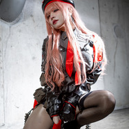 ラピ『勝利の女神:NIKKE』／ひよっこ（X：@nakukotogadekin）