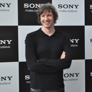 映画「バイオハザードIV アフターライフ」の監督が来日~ゲームが繋ぐ縁と3D【dot park】