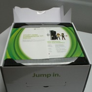 【E3 2010】これが新型Xbox360、スリムで静かに