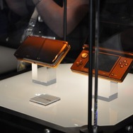 【E3 2010】ニンテンドー3DSは4カラーが展示