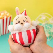 ちいかわ　モモンガ　お顔ぬいぐるみバッジ　非売品 手のひらに収まる愛らしさ！「ちいかわ」切ない顔で誘う