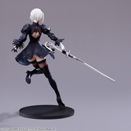 スラリと伸びた美脚に見とれてしまう…!『ニーア オートマタ』より2BがゴーグルON/OFF2つの姿で立体化ーそれぞれポーズも異なる仕上がりに