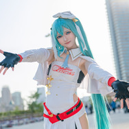 初音ミク／猫宮ハルナ（X：@Hapinachan_cos）