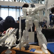 分身（？）するデスティニーガンダムや製作期間10年クラスのスターデストロイヤーなど、数多の力作たちが一堂に会する！【八展2024フォトレポート】