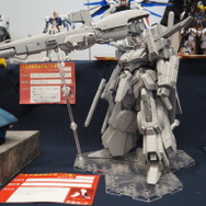 分身（？）するデスティニーガンダムや製作期間10年クラスのスターデストロイヤーなど、数多の力作たちが一堂に会する！【八展2024フォトレポート】