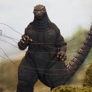 分身（？）するデスティニーガンダムや製作期間10年クラスのスターデストロイヤーなど、数多の力作たちが一堂に会する！【八展2024フォトレポート】