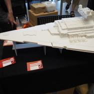 分身（？）するデスティニーガンダムや製作期間10年クラスのスターデストロイヤーなど、数多の力作たちが一堂に会する！【八展2024フォトレポート】