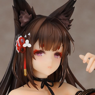 肉感たっぷりな太ももに見とれる！『アズレン』より水着姿の「天城」がフィギュア化―クリア素材使った“水着ヴェールの透け感”をお見事