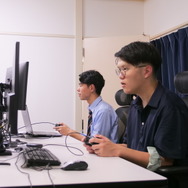 『ヘブバン』が紡いだ奇妙な縁!高校生が新作ゲーム『Starry Museum』開発者にインタビューする様子を密着取材