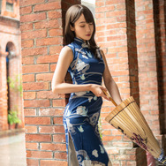 チャイナドレス「不軌不軌」／譚至玢/Edenさん（Instagram：yuiyui331）