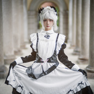 アイリーニ『アークナイツ』／四巫日モミ（Instagram：momihi__444）