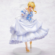 （C）暁なつめ・三嶋くろね 発行：株式会社KADOKAWA