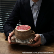 『ELDEN RING』から「アレキサンダー」のマグカップや貯金箱が登場!“中身”を気にしてはいけない