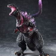 クオリティが高すぎる…！「シン・ゴジラ」超リアルで大迫力なフィギュアが、覚醒Verと共に降臨
